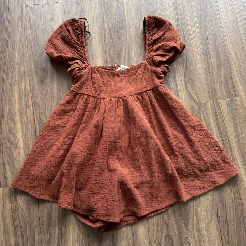 Princess Polly Romper - Picture 2 of 3